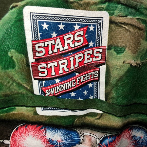 Patriotic Bulldog T-Shirt; USA 4th of July Themed Tee; Stars & Stripes multi NWT - Picture 6 of 7